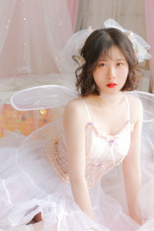 美女和帅哥强吻全身